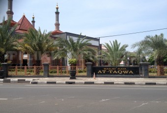 Masjid At-Taqwa Cirebon